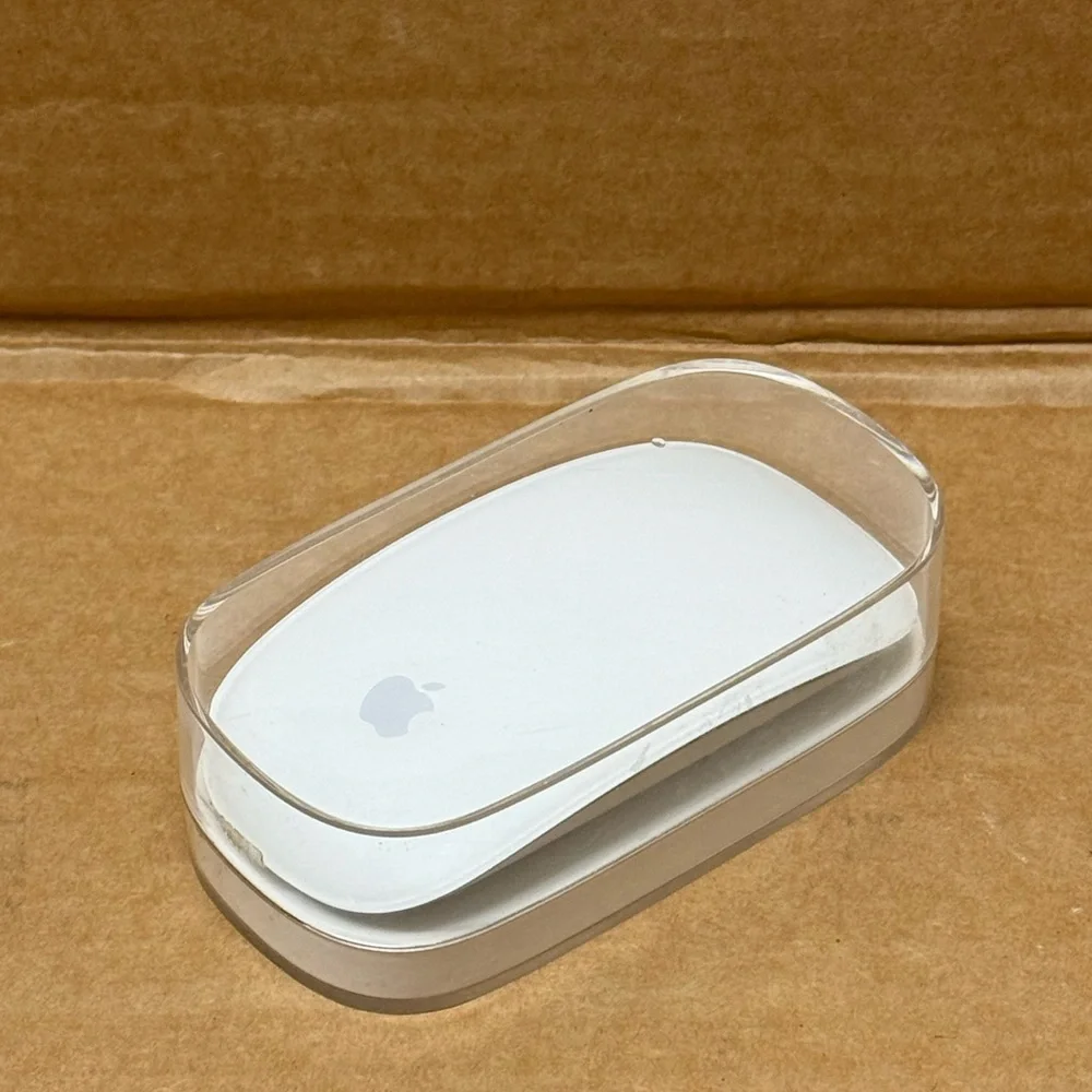 Apple Bluetooth Magic Mouse (w/ original packaging)